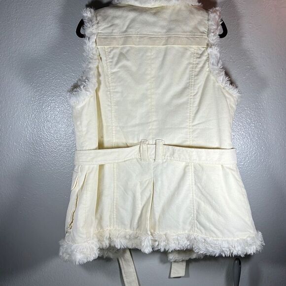 DKNY Jeans Sleeveless Faux Fur Vest w/ Belt. Off White. Size Large. - Picture 11 of 11